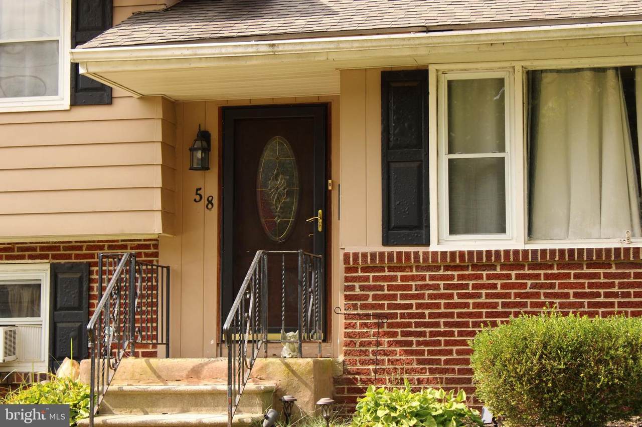 58 Holly Drive - Photo 1