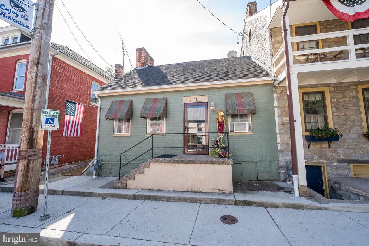 11 Baltimore Street - Photo 1