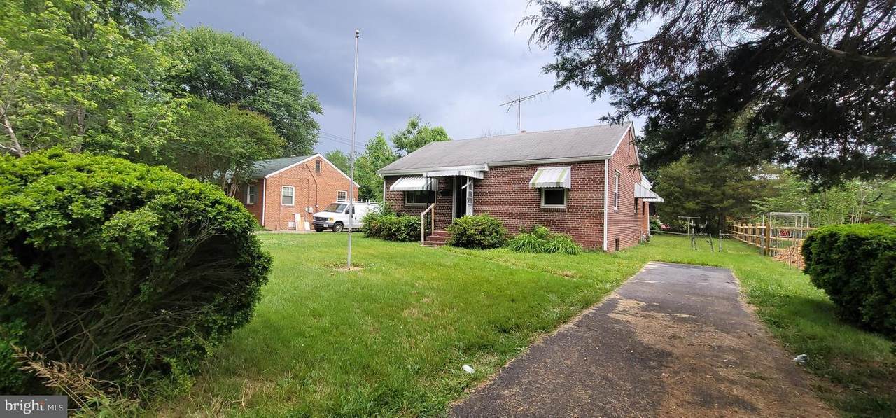 6811 Smithway Drive - Photo 1