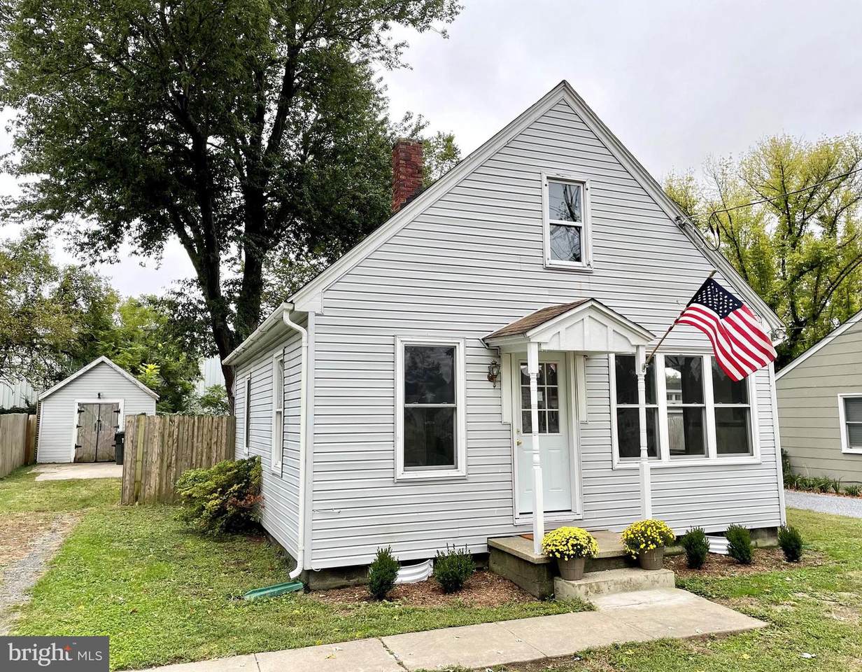 808 Arcadia Street - Photo 1
