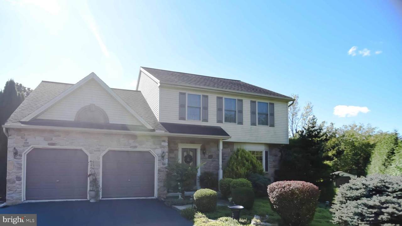 632 Whisler Road - Photo 1