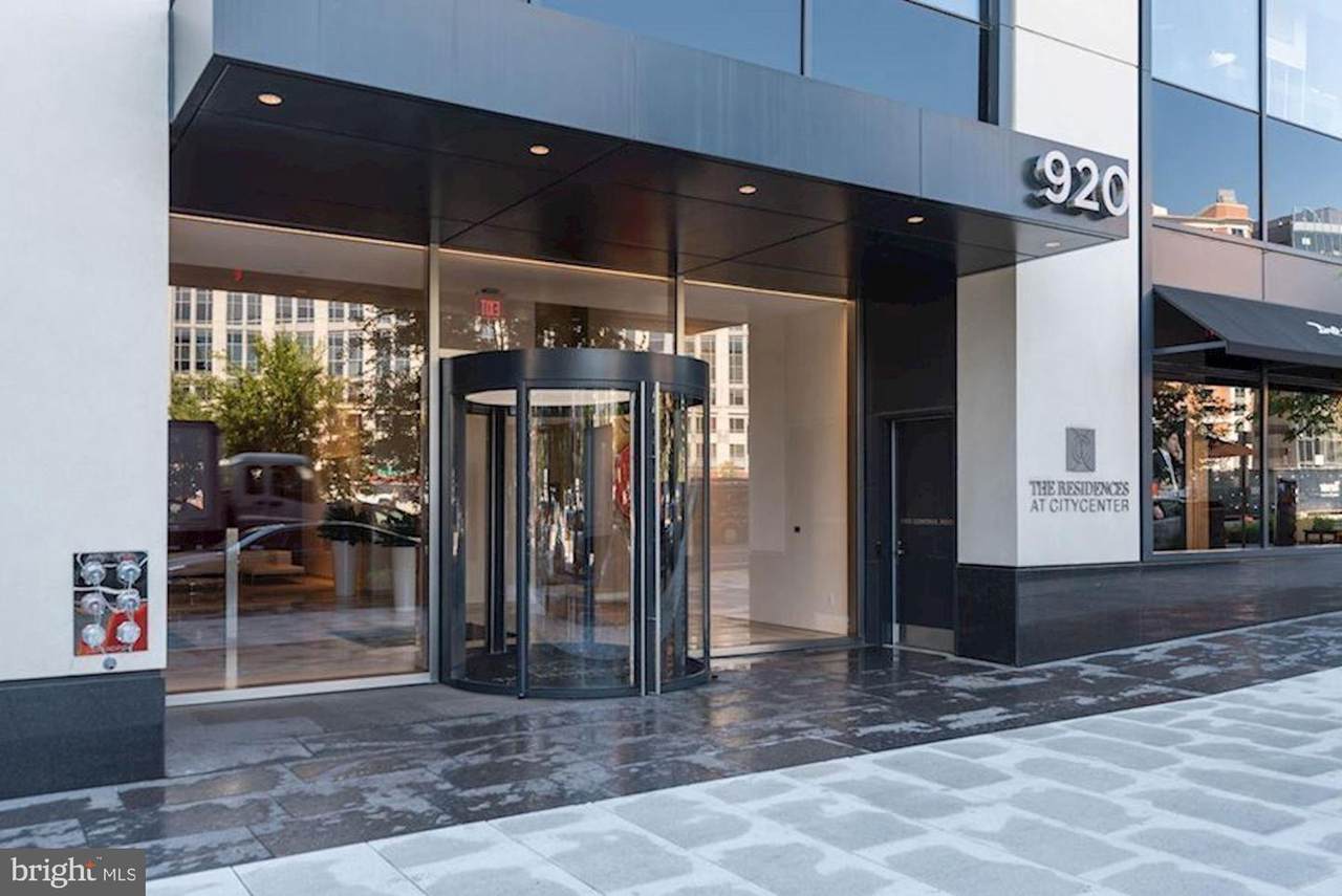 920 I Street - Photo 1