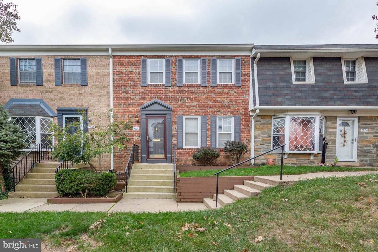 7736 Lakecrest Drive - Photo 1