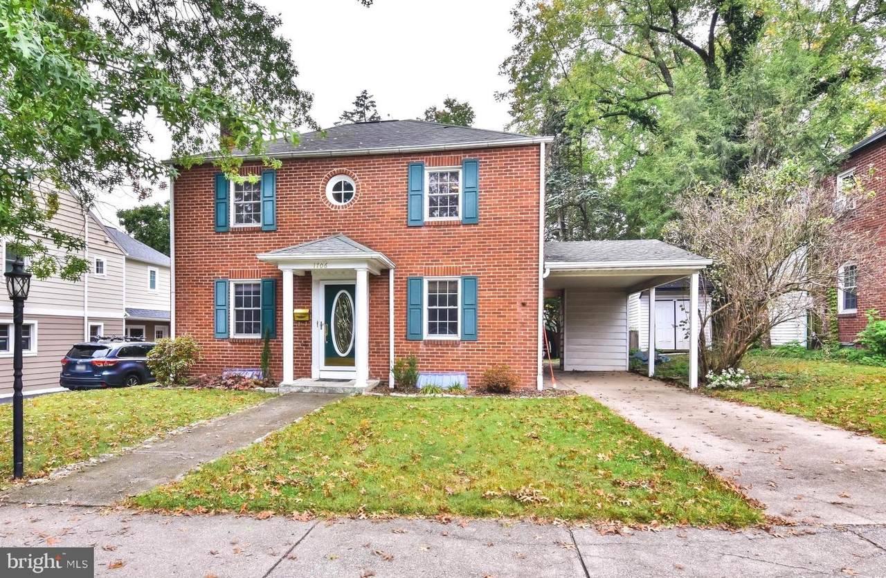 1706 Lincoln Street - Photo 1