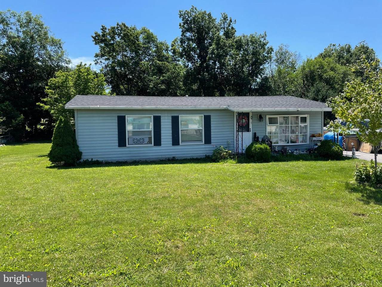 368 Valley Drive - Photo 1