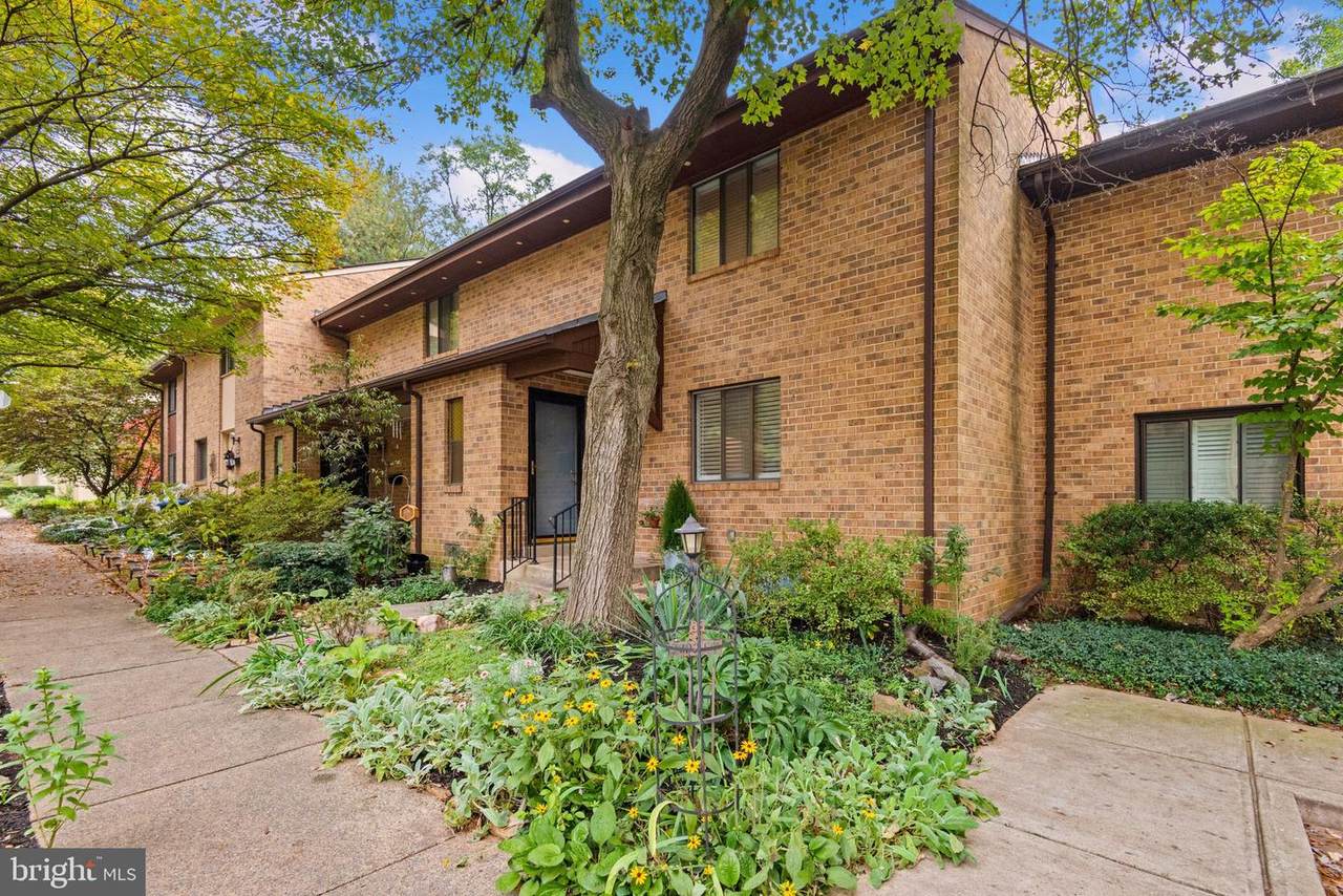 11044 Saffold Way - Photo 1