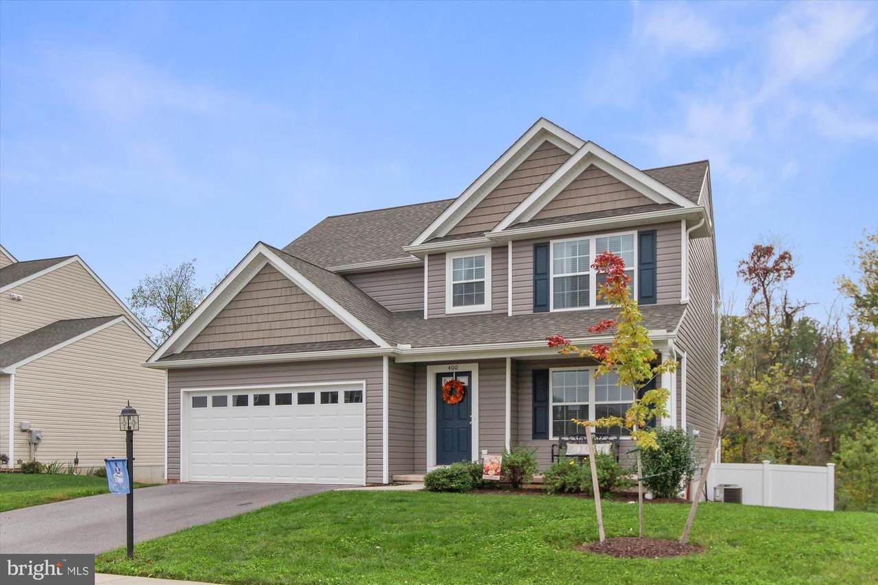 400 Taylor Drive - Photo 1