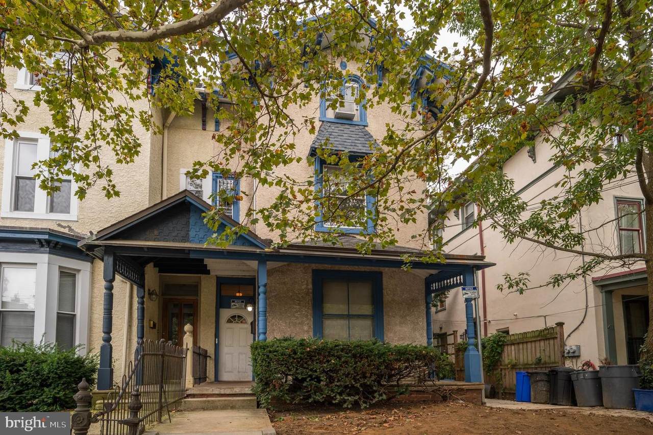 413 33RD Street - Photo 1