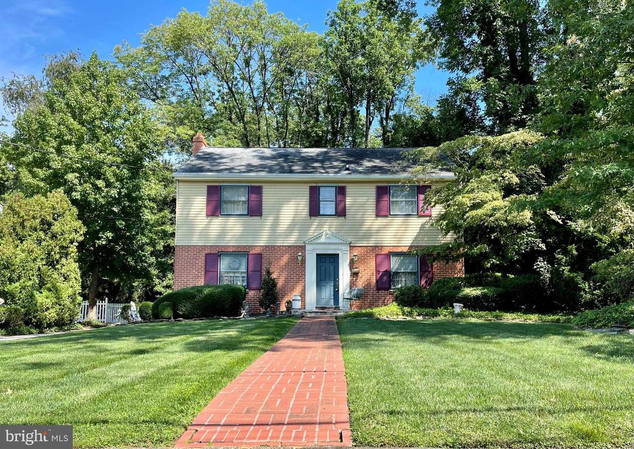 307 Park Boulevard - Photo 1