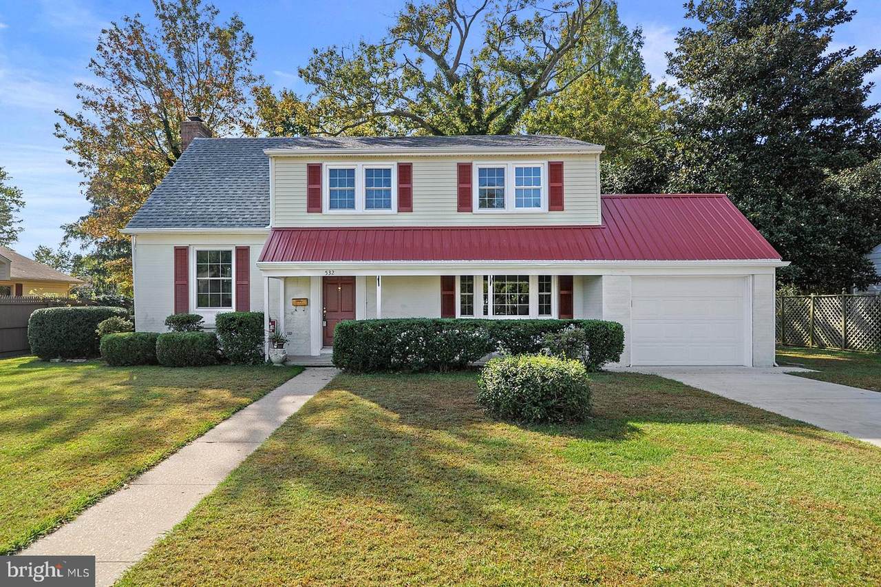 532 Wyoming Avenue - Photo 1