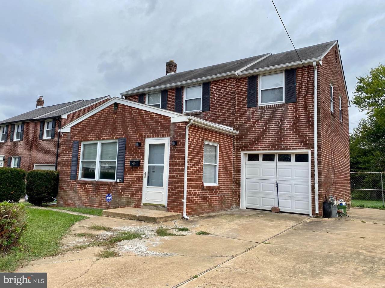186 Riverview Drive - Photo 1