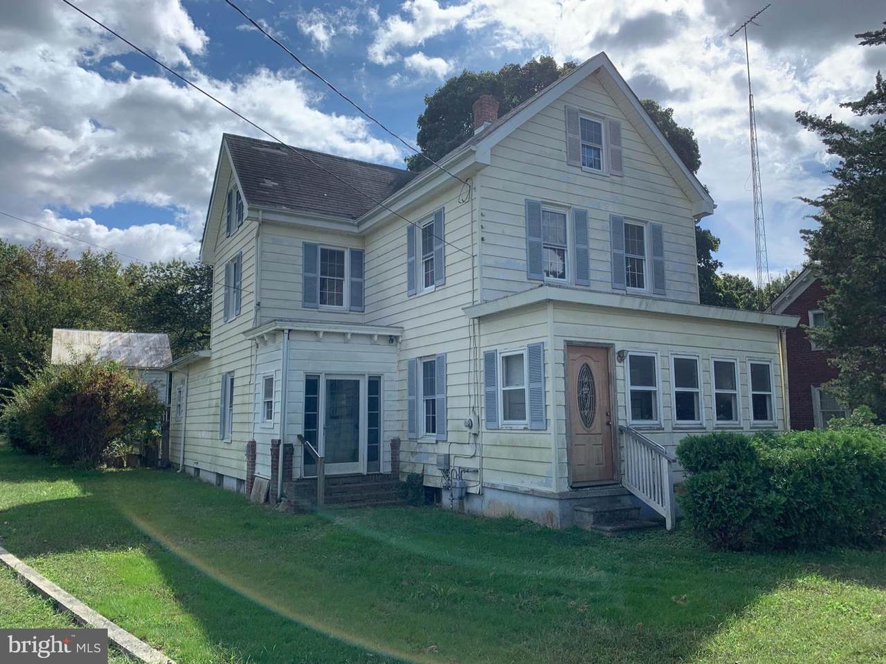 19 Rockville Road - Photo 1