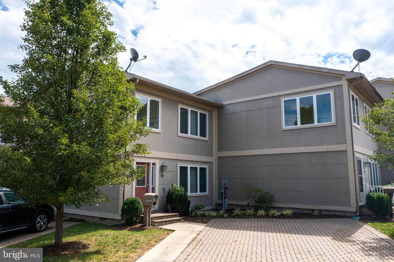 19 James Day Drive - Photo 1