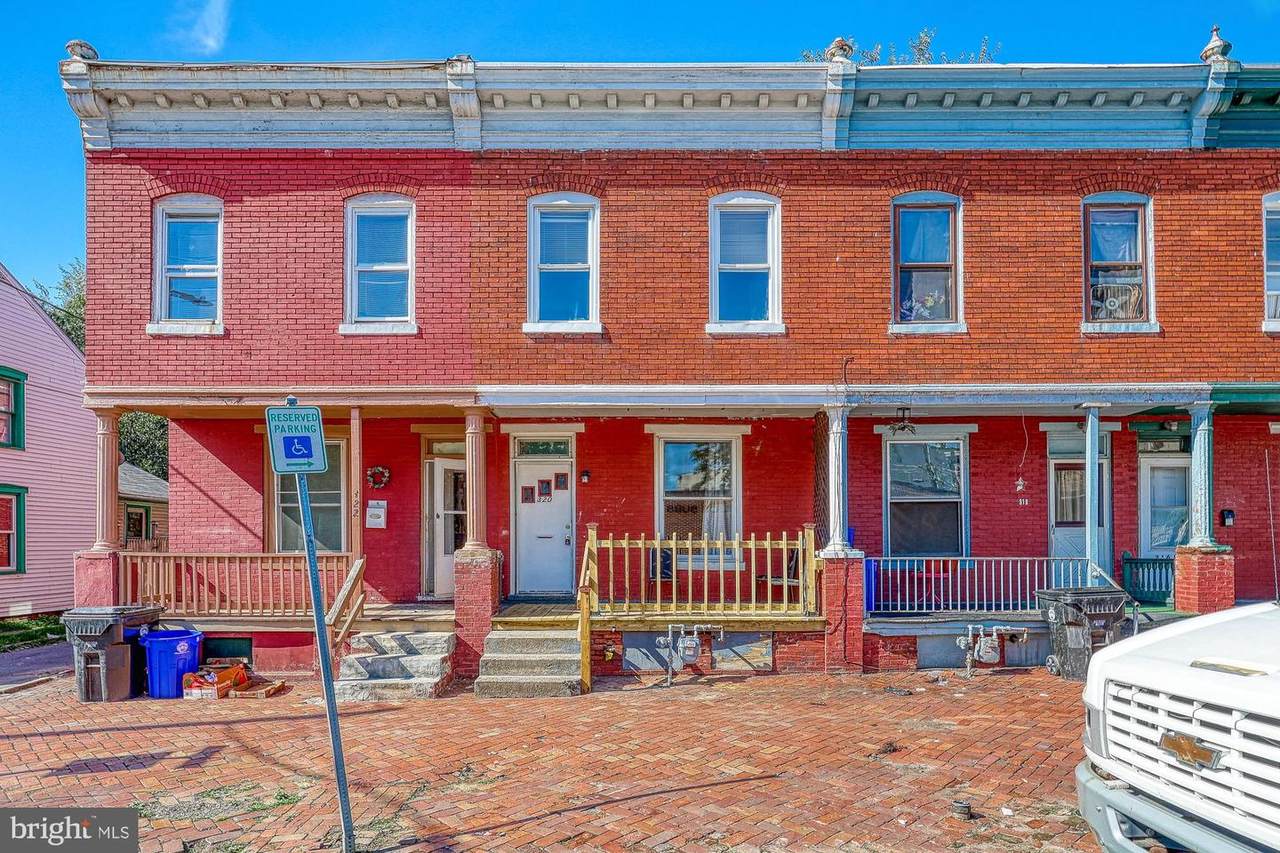 320 15TH Street - Photo 1