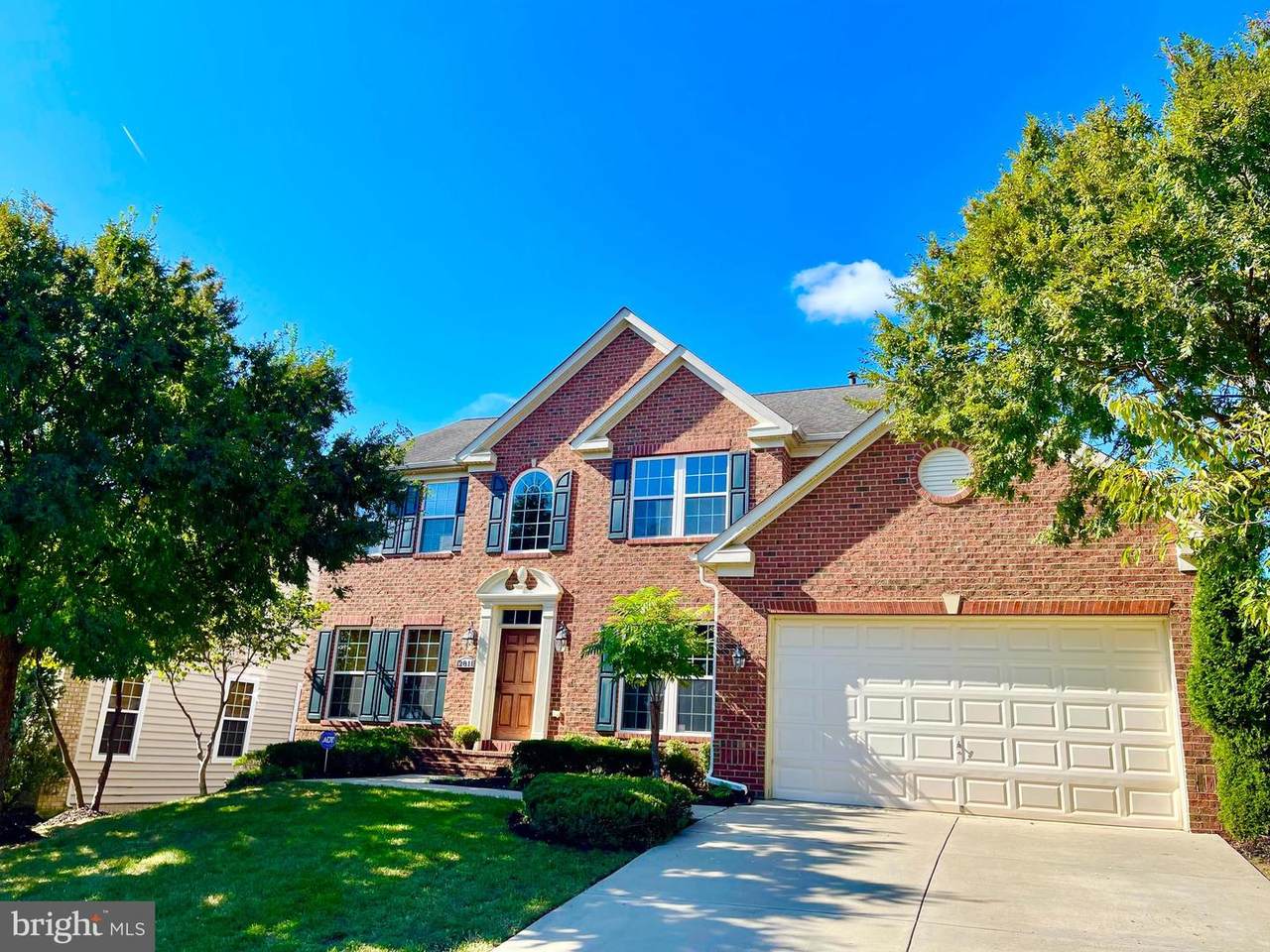 2811 Lake Forest Drive - Photo 1