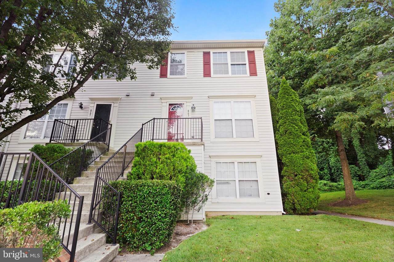 863 English Chestnut Court - Photo 1