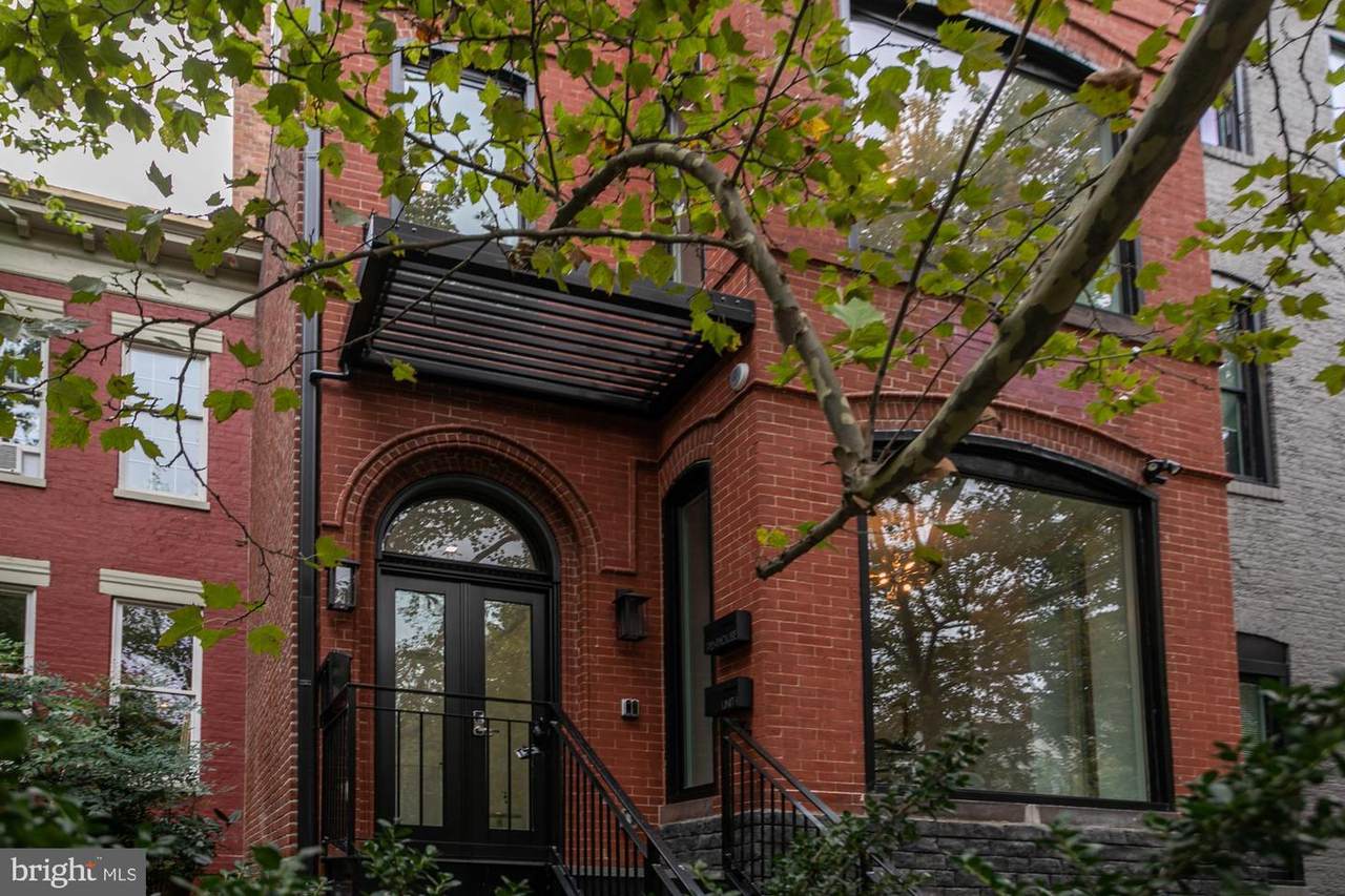 448 Q Street - Photo 1