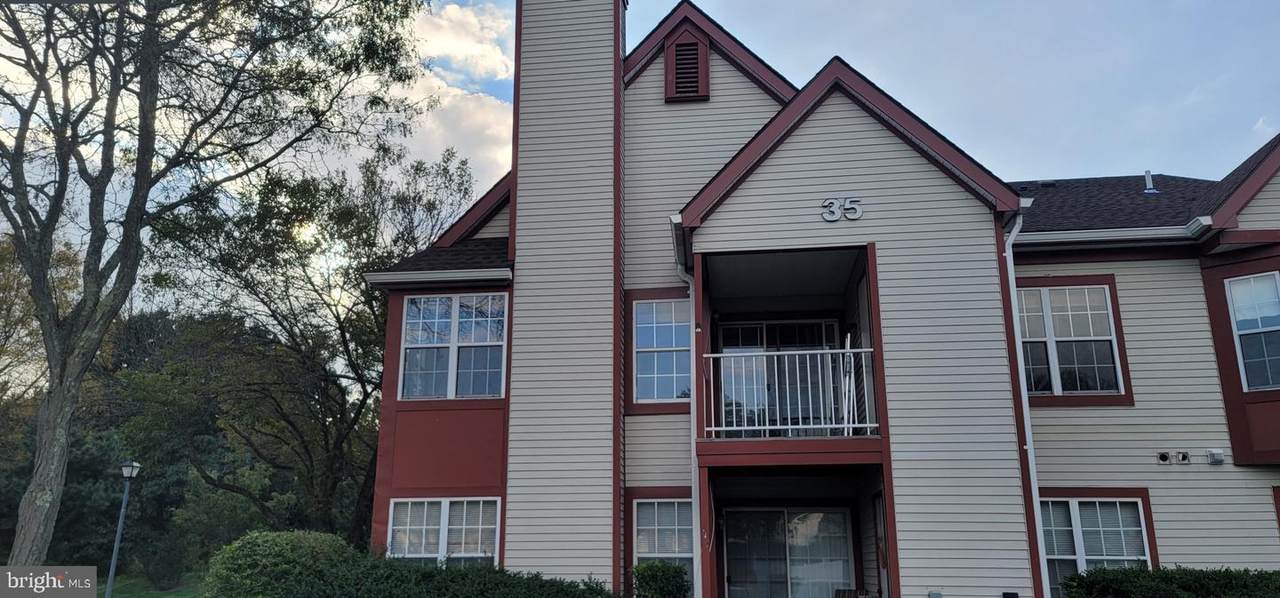 358 Andover Place - Photo 1