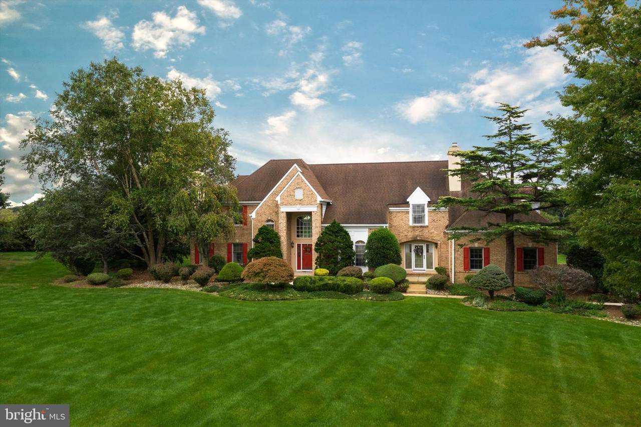 1 Summer Hill Drive - Photo 1