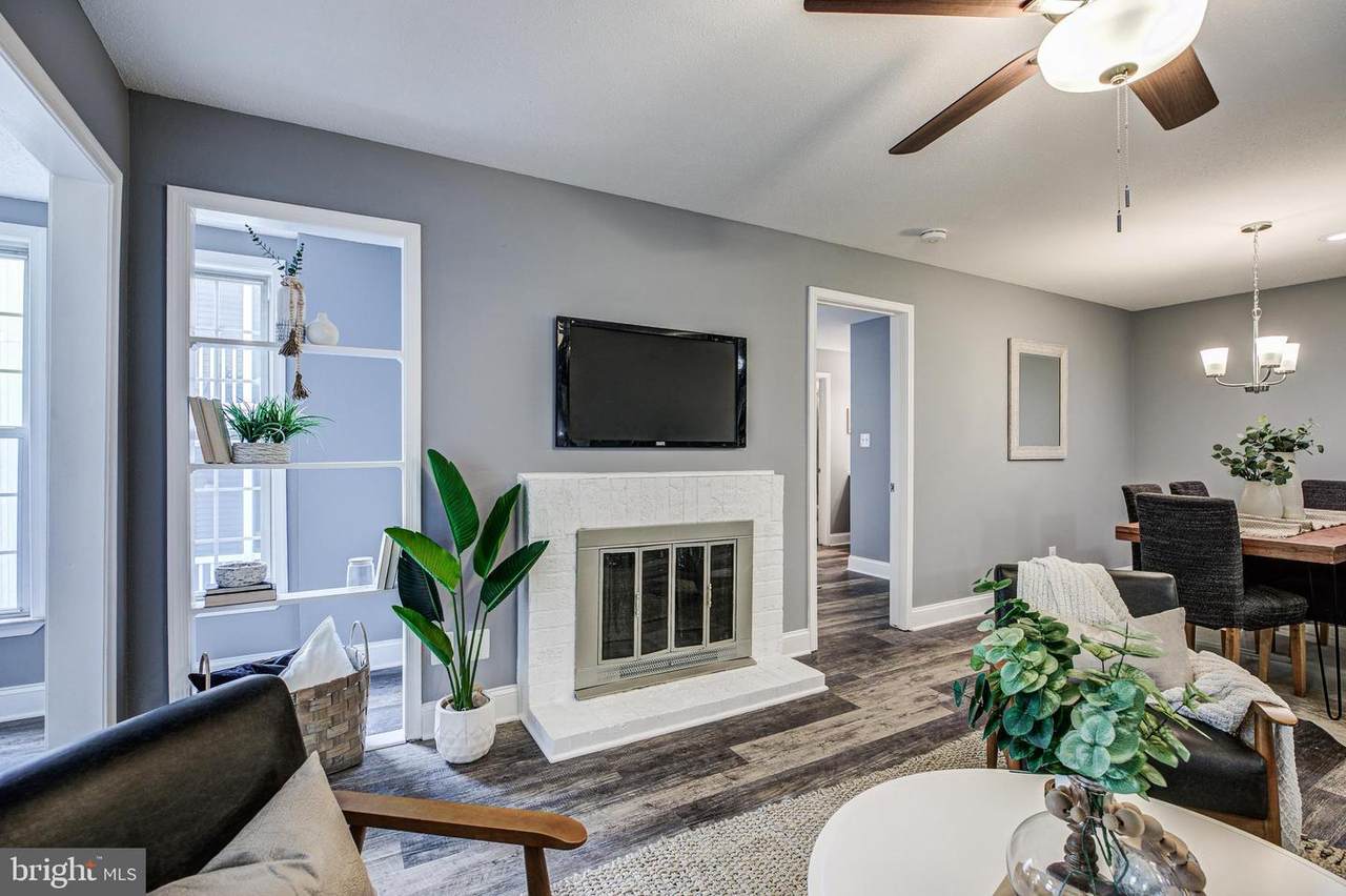 603 Thames Way - Photo 1
