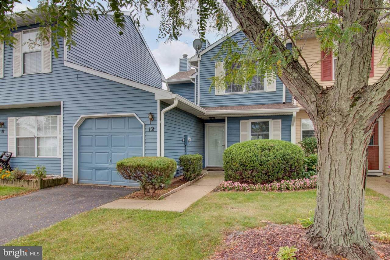 12 Hattaras Court - Photo 1