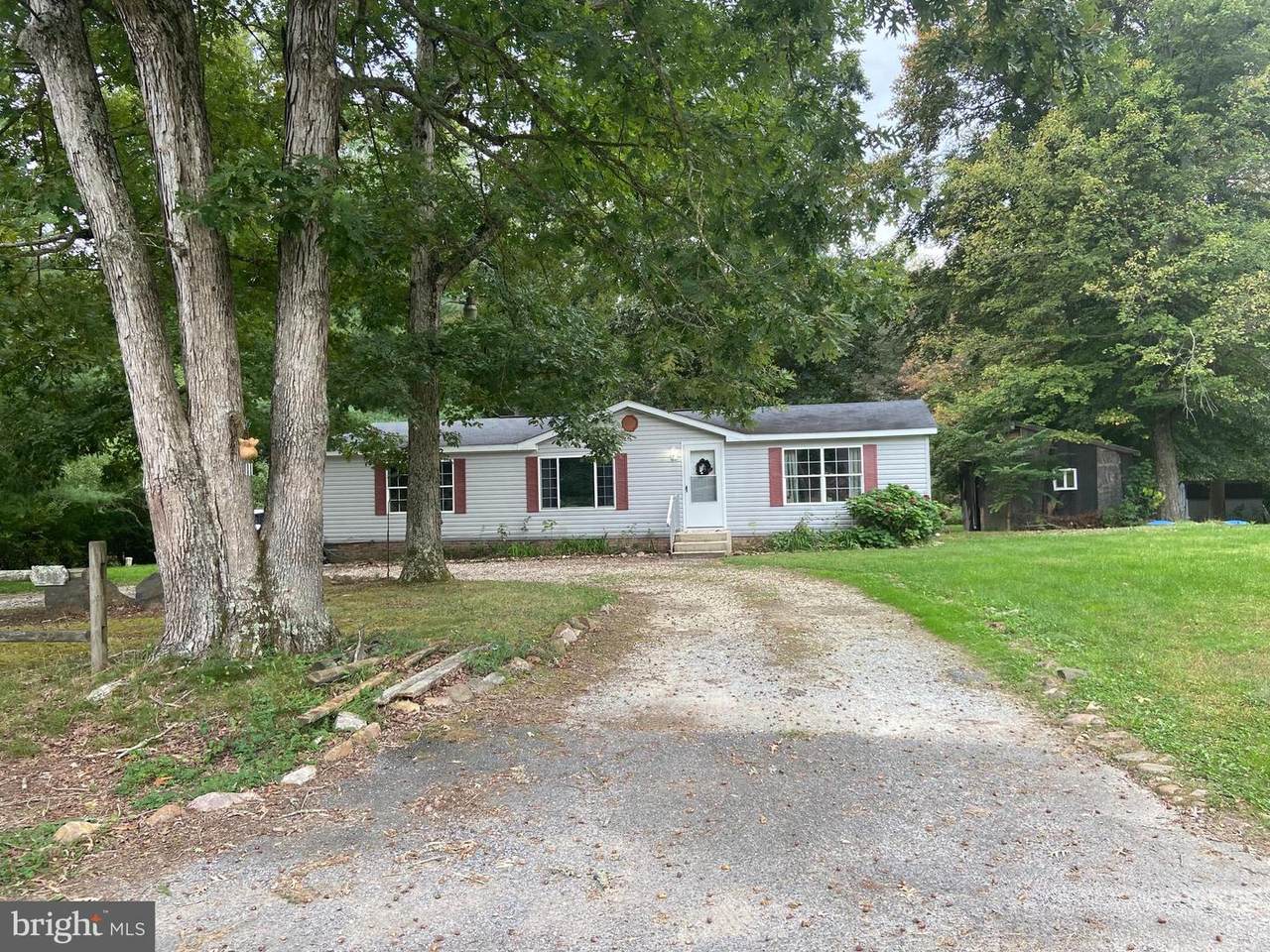 425 Gibbs Chapel Road - Photo 1