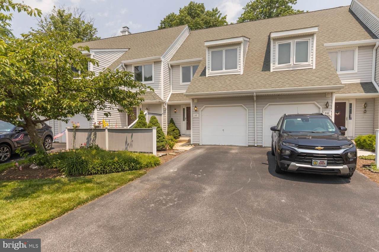 57 Jonathan Court - Photo 1