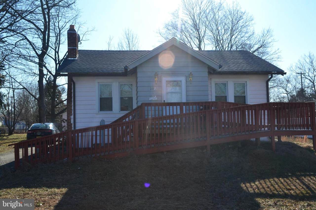 207 Fenimore Street - Photo 1