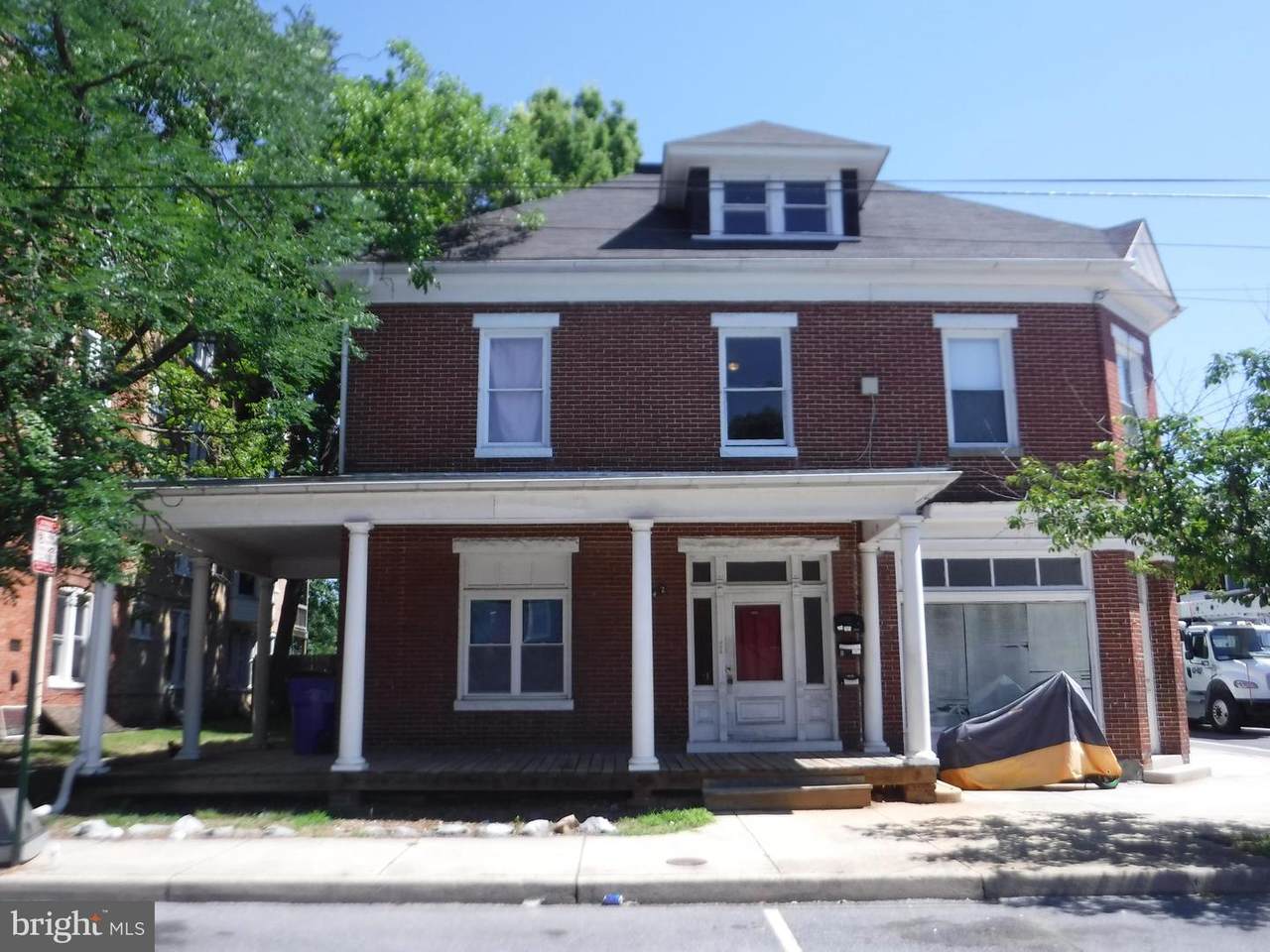 142 Broadway - Photo 1