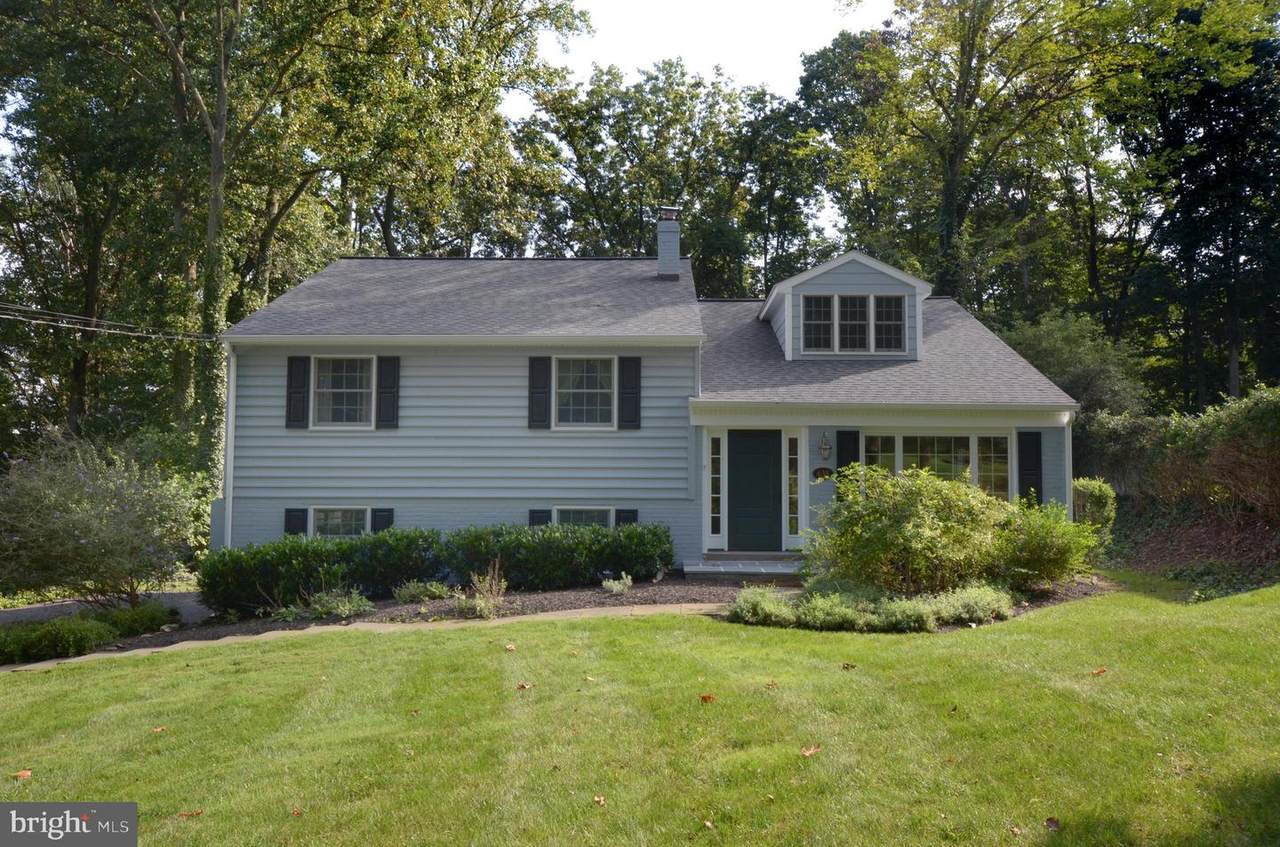 635 Vassar Road - Photo 1