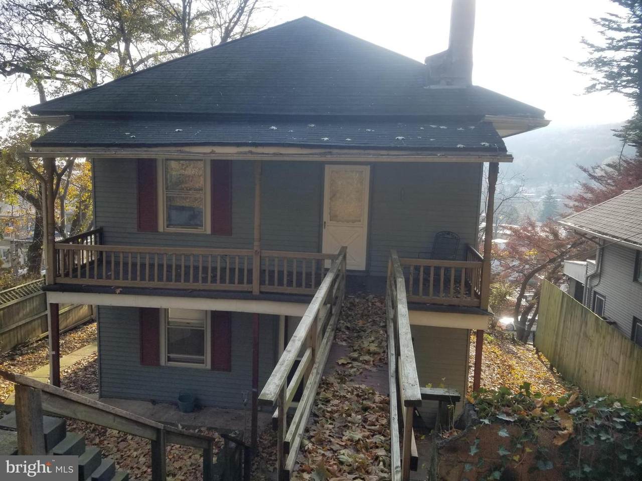 114 23RD Street - Photo 1