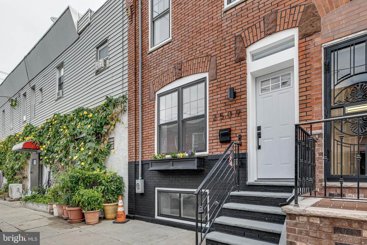 2509 12TH Street - Photo 1