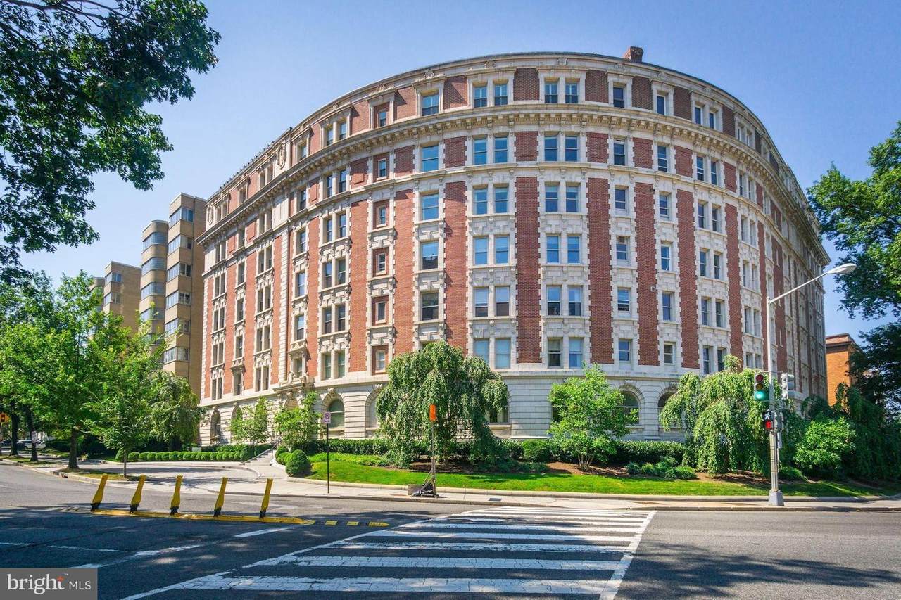 2126 Connecticut Avenue - Photo 1