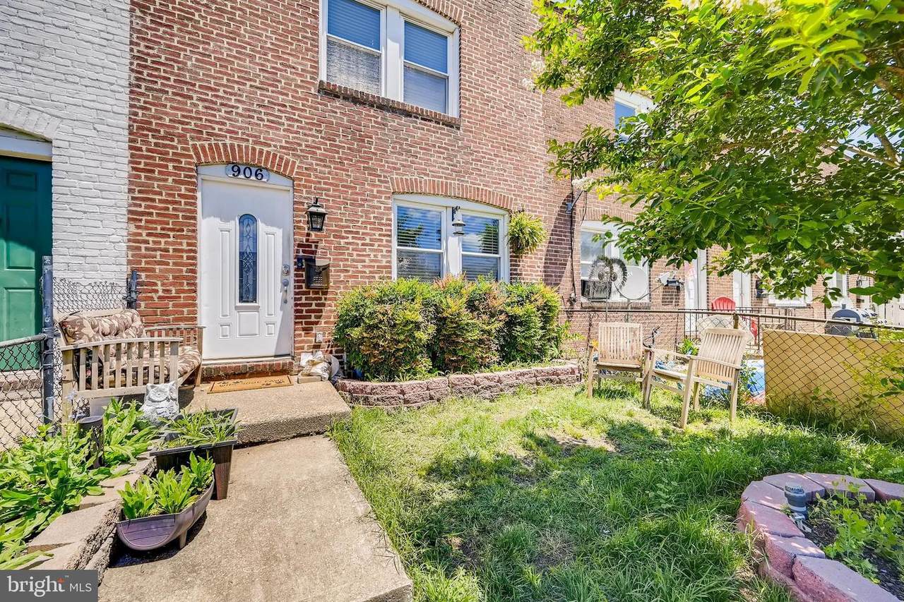 906 Stoll Street - Photo 1