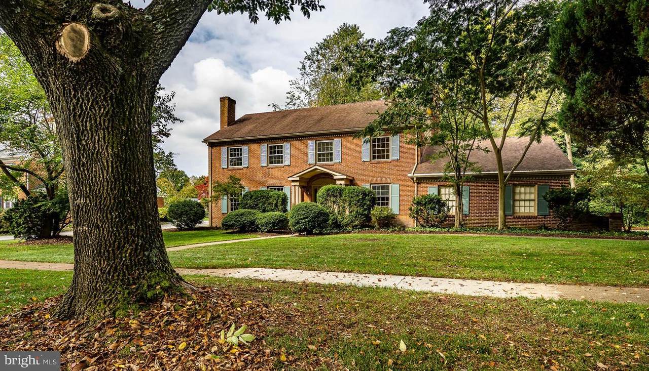 615 Black Gates Road - Photo 1
