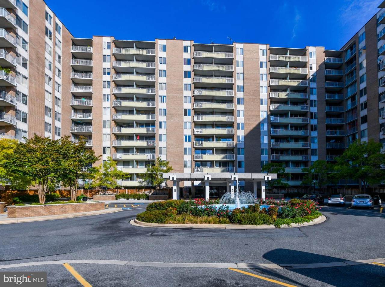 3001 Veazey Terrace - Photo 1