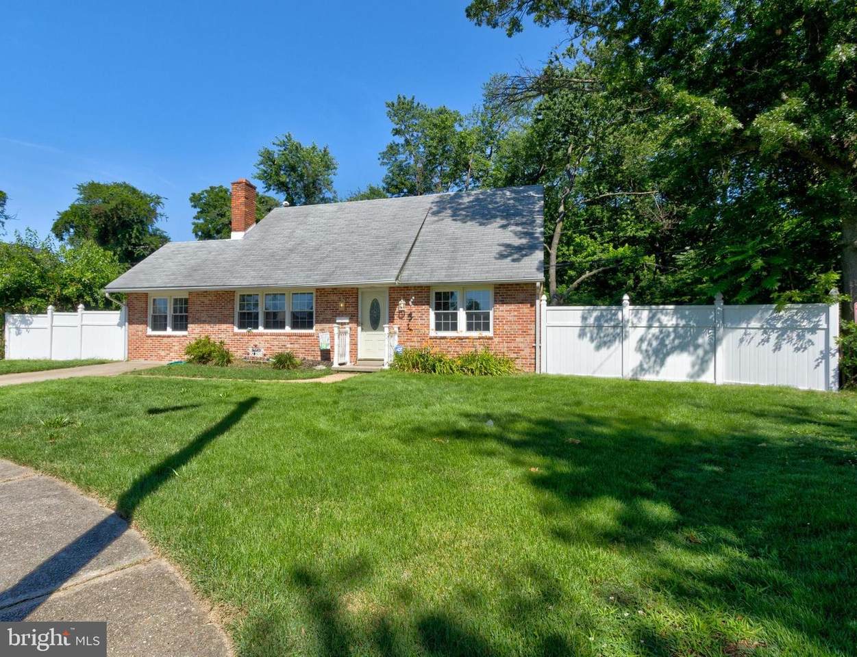 10 Meadow Drive - Photo 1