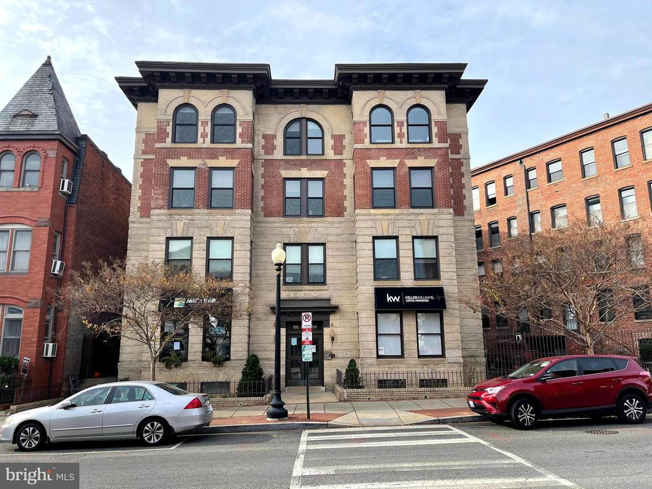 1918 18TH Street - Photo 1