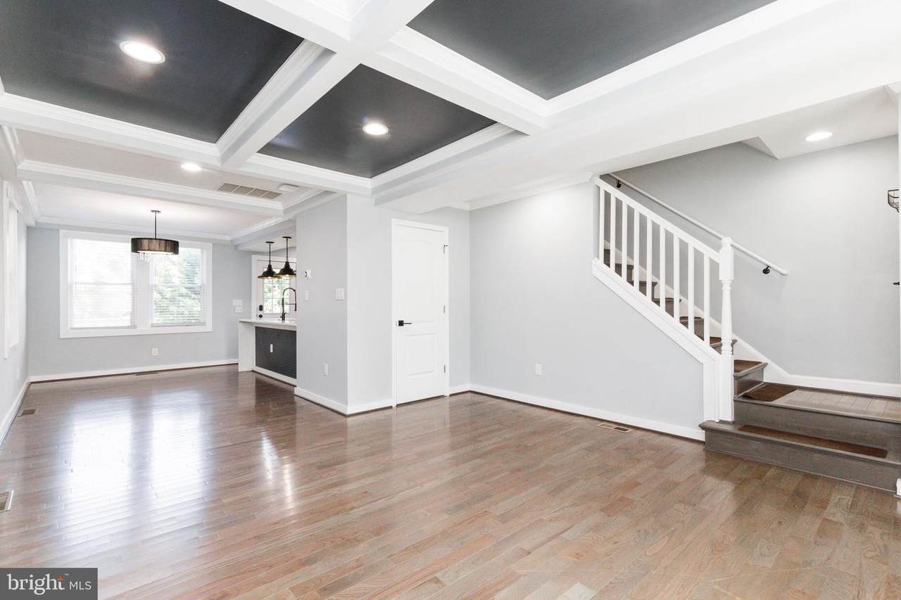 4028 Ely Place - Photo 1