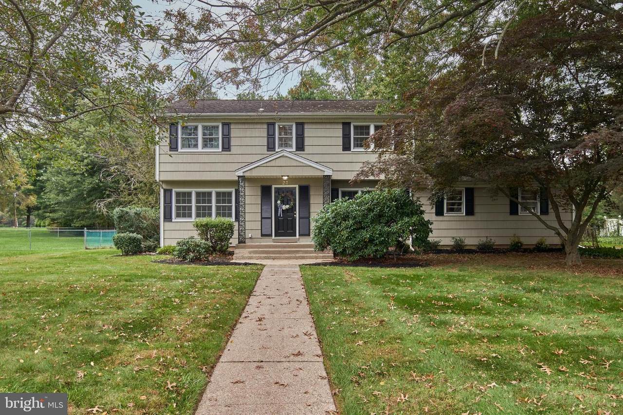 23 Rockleigh Drive - Photo 1