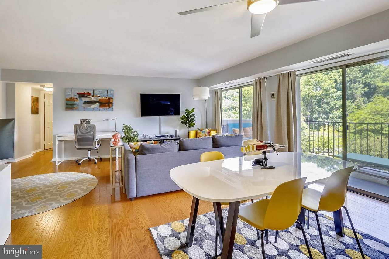 9039 Sligo Creek Parkway - Photo 1