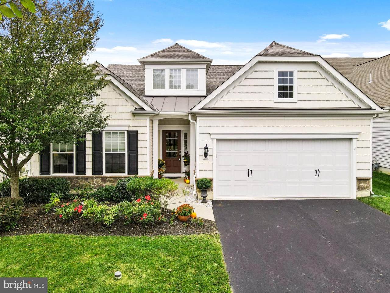 485 Hallman Court - Photo 1