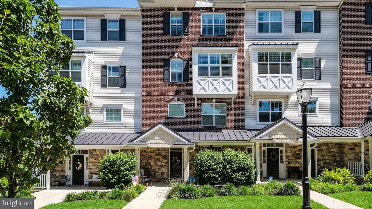 205 Jefferson Street - Photo 1