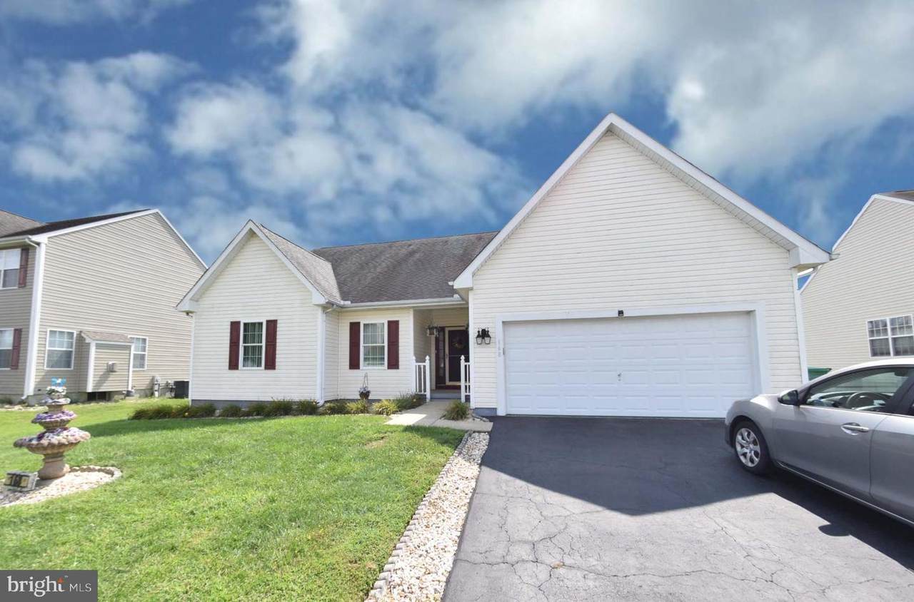 168 Cathleen Drive - Photo 1