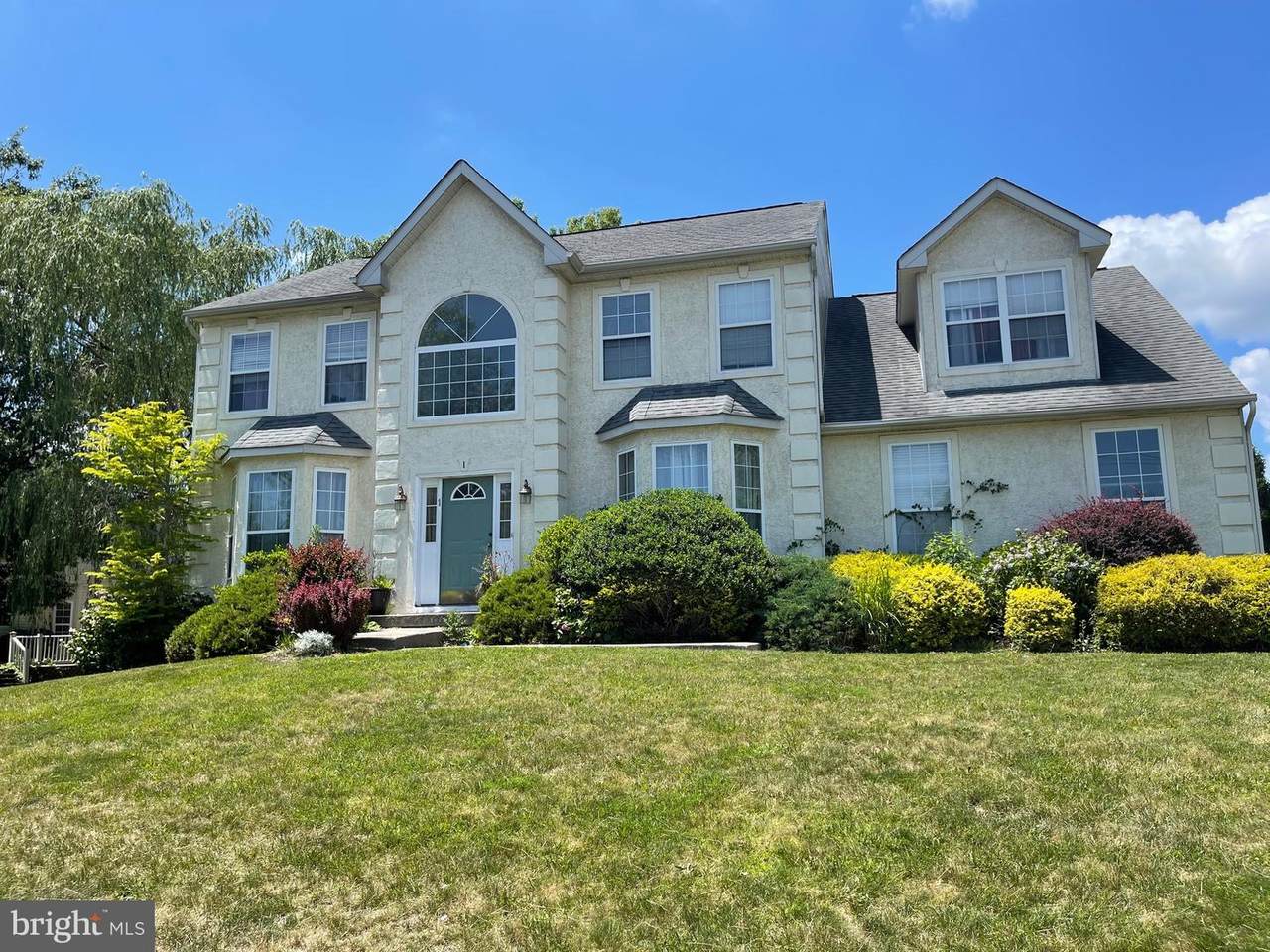 1 Brielle Avenue - Photo 1