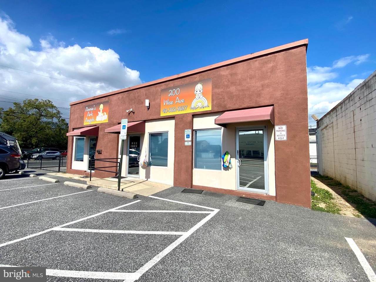200 Wise Avenue - Photo 1