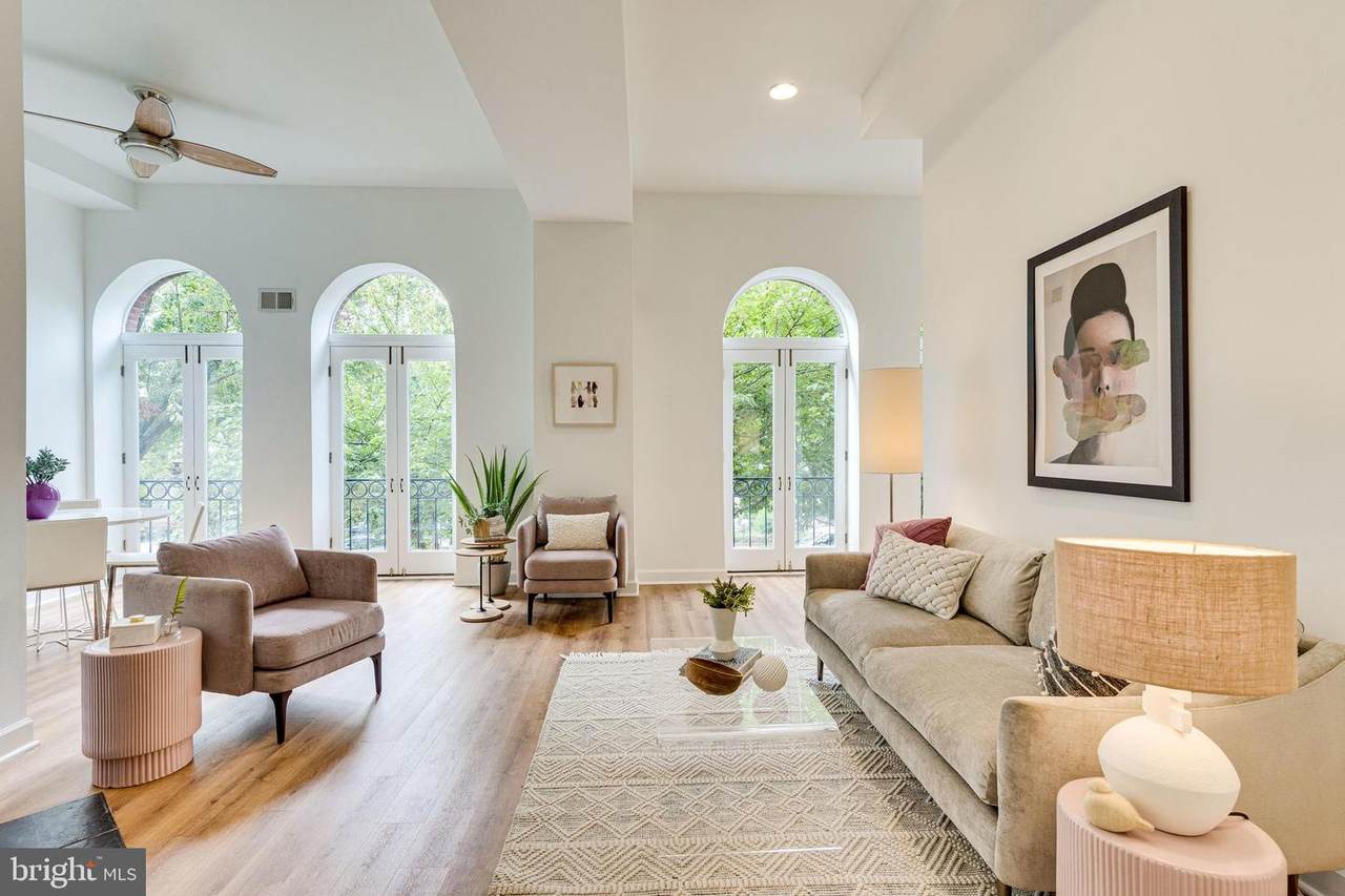 141 12TH Street - Photo 1