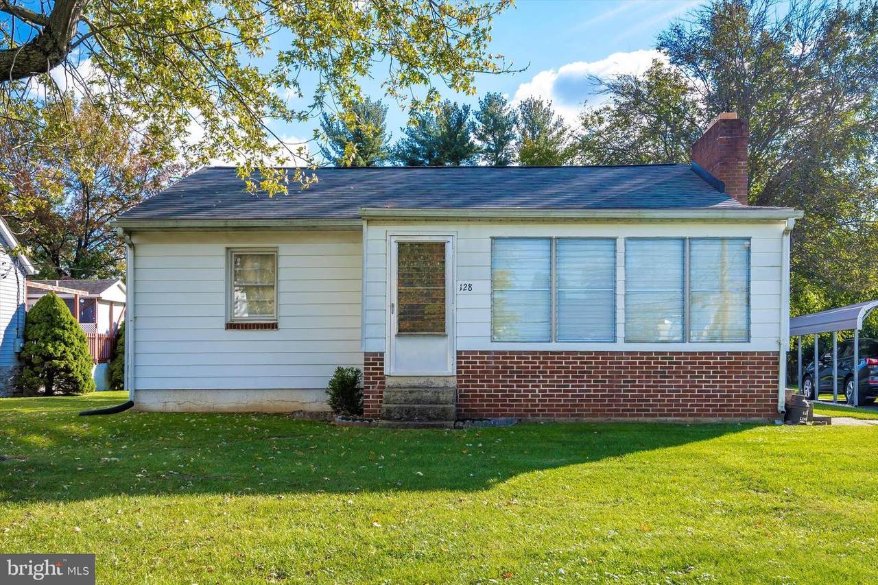128 Carroll Street - Photo 1