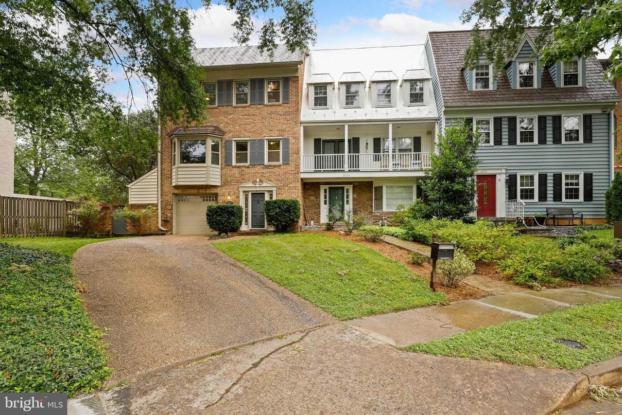 2007 Brandywine Street - Photo 1