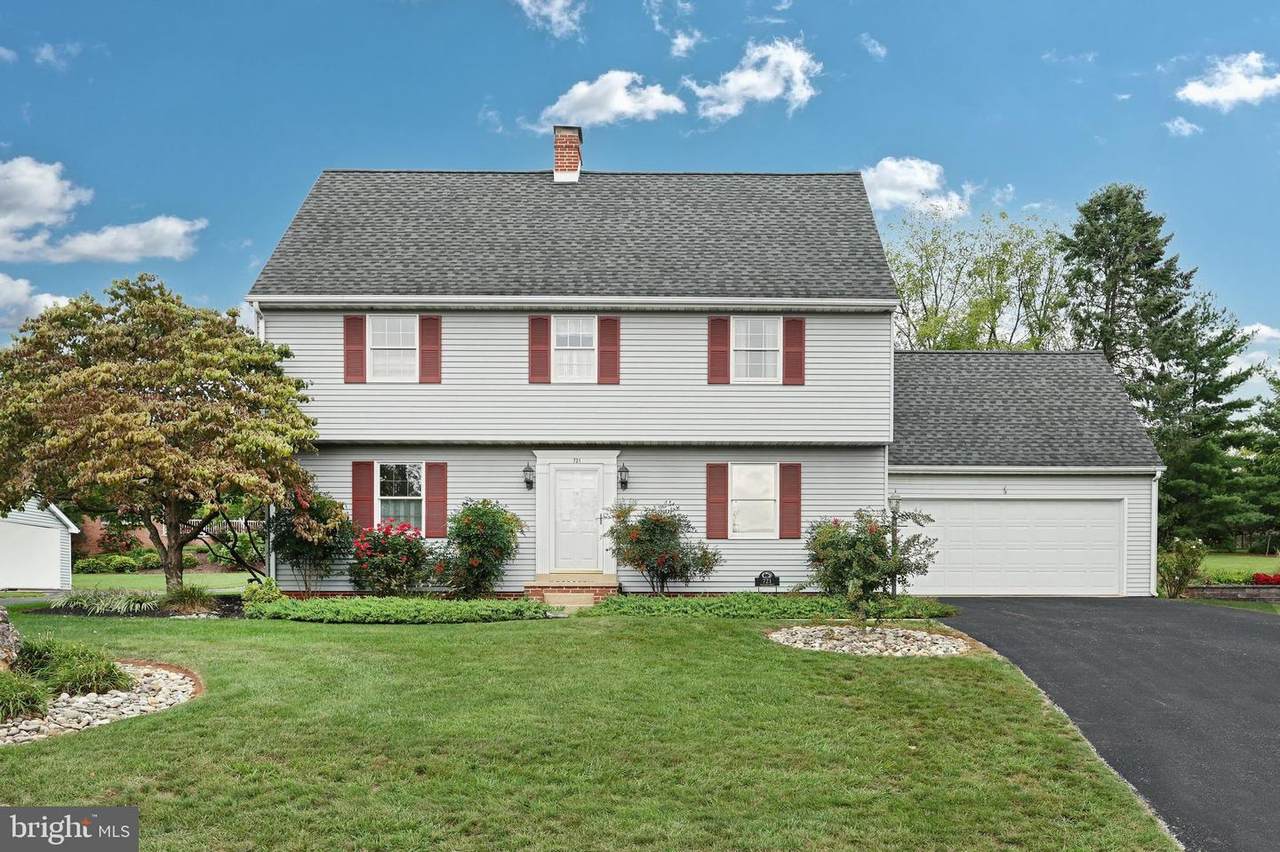 721 Weldon Drive - Photo 1